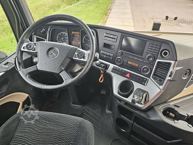  MERCEDES-BENZ ACTROS 1842 LS