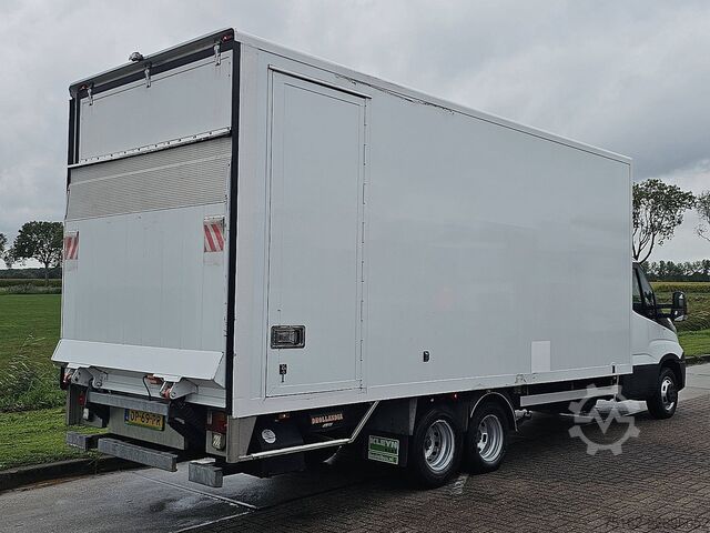 Kofer IVECO DAILY 40C18 ac automaat EURO6