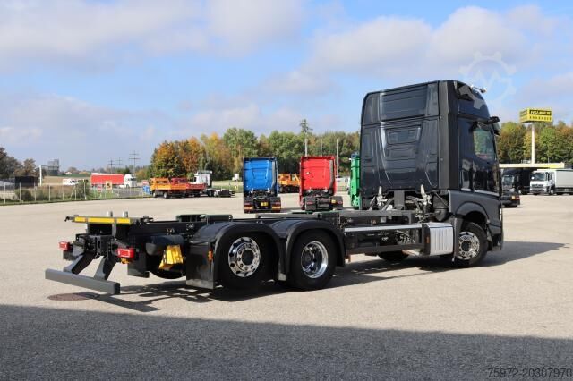 बॉडी बदलने वाला ट्रक Mercedes-Benz Actros 2553 L BDF