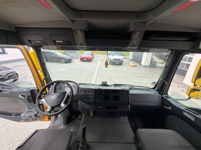 Car carrier truck MAN TGL 12.210 Autotransporter Jakobs Aufbau