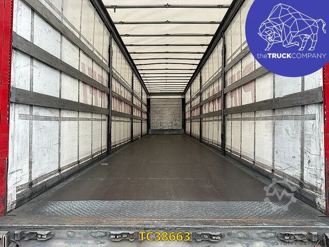 スライド式防水シート Schmitz Cargobull 