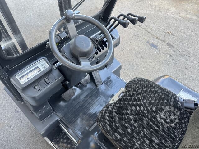 Carrello elevatore TCM FG18