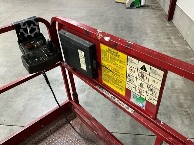 Lyftplattform JLG 2646E