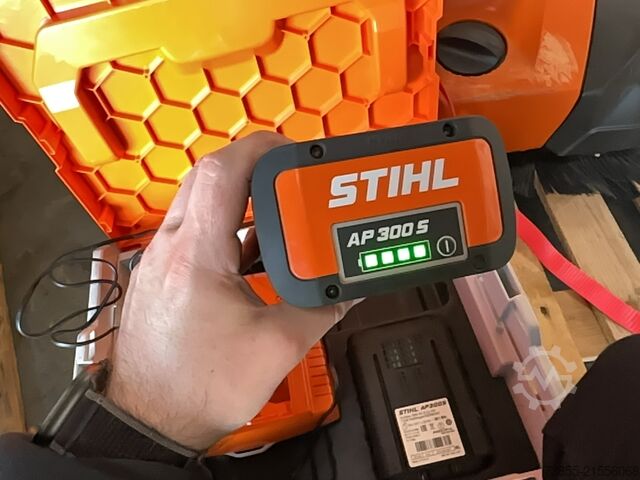 सहायक उपकरण - अन्य Stihl Battery AP 300 S