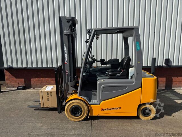 전동 4륜 지게차 Jungheinrich EFG 425 / Triplex 5500 mm / NEUGERÄT
