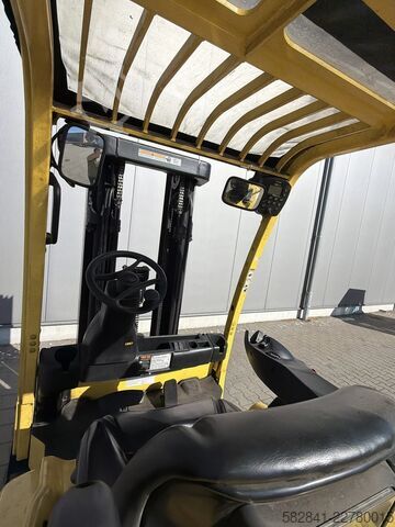 Empilhadeira elétrica de 4 rodas HYSTER J2.5XN