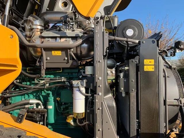 Kolový nakladač Volvo L90 H2 2025 Michelin 650/65