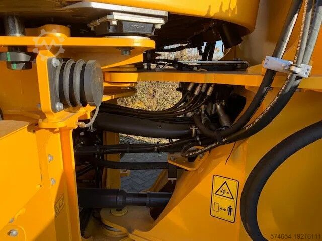 Kolový nakladač Volvo L90 H2 2025 Michelin 650/65