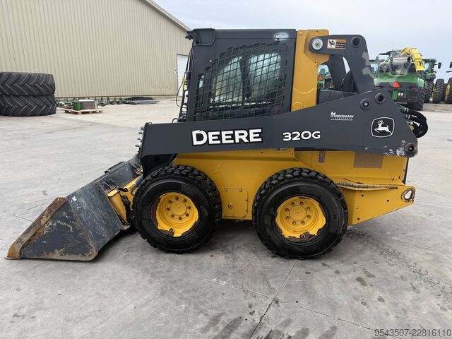 Mini utovarivač John Deere 320G