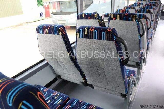 Bus interurbain Iveco Crossway 12m Pop / Double middle door / Prép li...