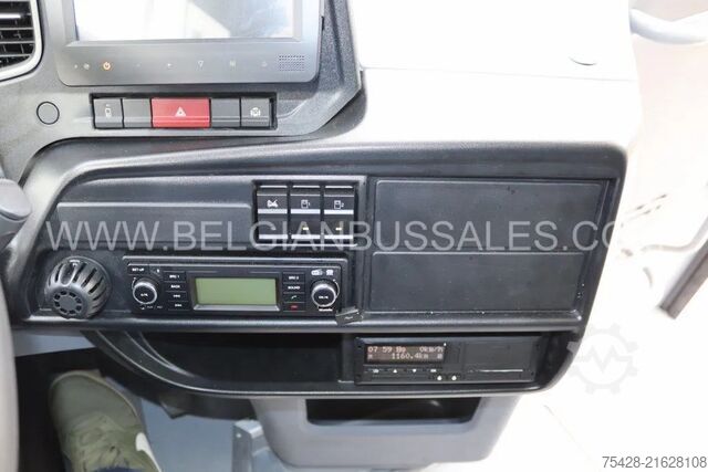 Bus interurbain Iveco Crossway 12m Pop / Double middle door / Prép li...