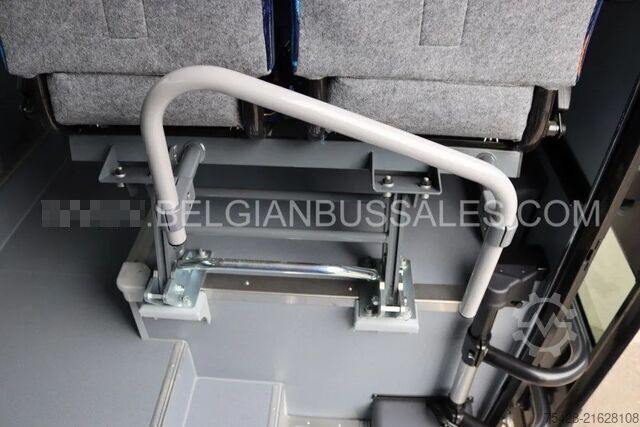 Bus interurbain Iveco Crossway 12m Pop / Double middle door / Prép li...