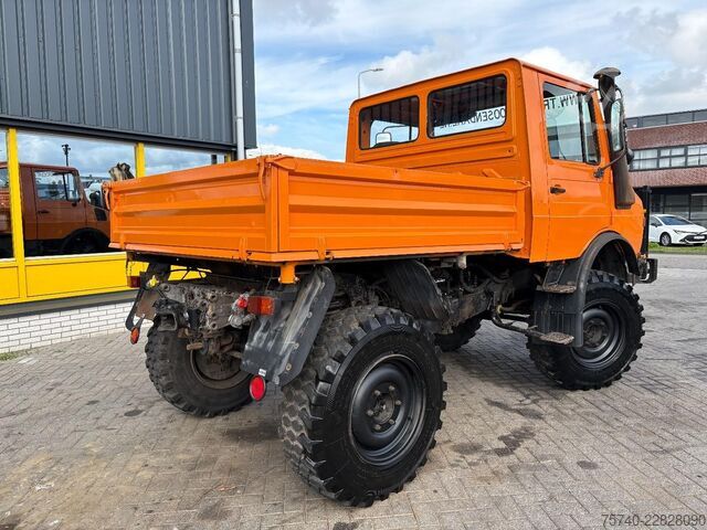 Kofer UNIMOG 424 + 4X4 + BJ 1977 + MANUAL + 261666 KM + HYDR...