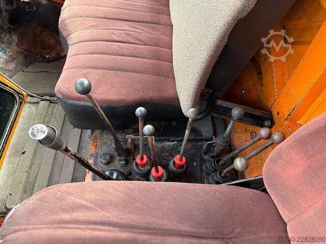 Kofer UNIMOG 424 + 4X4 + BJ 1977 + MANUAL + 261666 KM + HYDR...