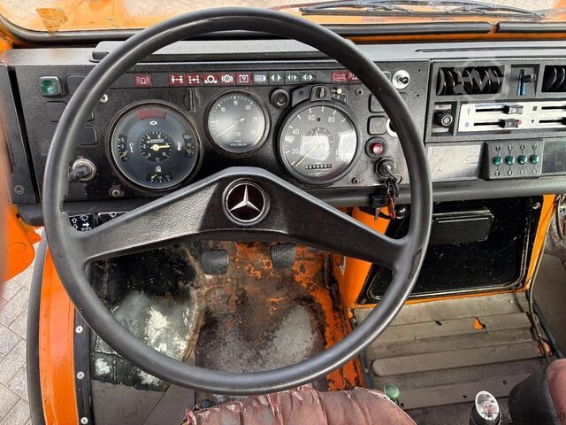 Kofer UNIMOG 424 + 4X4 + BJ 1977 + MANUAL + 261666 KM + HYDR...