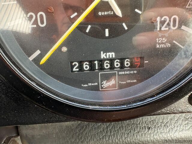 Kofer UNIMOG 424 + 4X4 + BJ 1977 + MANUAL + 261666 KM + HYDR...