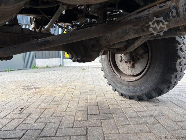 Kofer UNIMOG 424 + 4X4 + BJ 1977 + MANUAL + 261666 KM + HYDR...