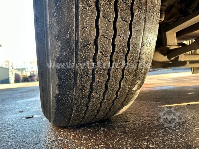 标准牵引车头 MAN TGX 18.440 4x2 Retarder EURO 5 Blatt/Luft