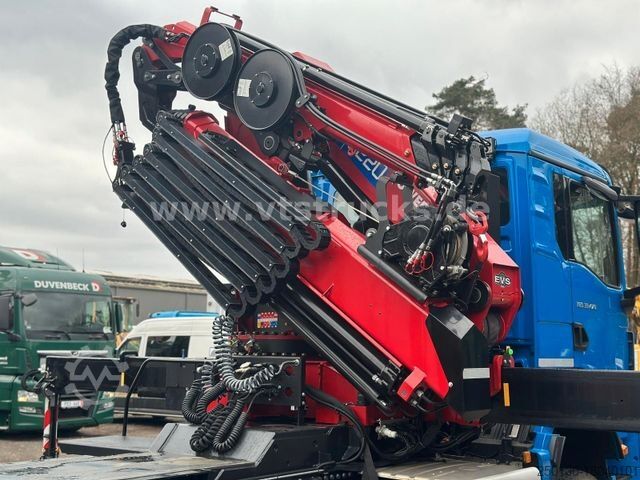 Schwerlast LKW/SZM MAN TGS 33.470 6x6 mit HMF 3220 Ladekran