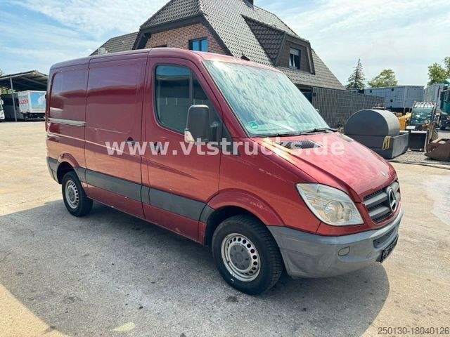 Furgão de painéis MERCEDES-BENZ Sprinter 213 CDI 4x2