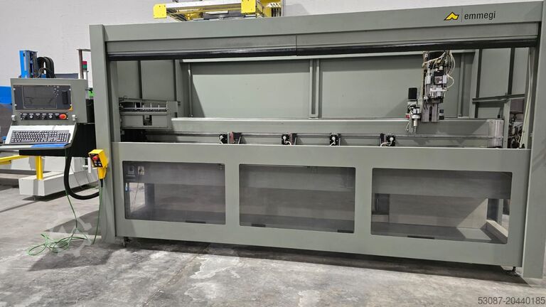 מרכז עיבוד אוניברסלי Emmegi Phantomatic T4 A