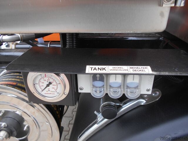 Vacuümtankwagen MAN TGM 18.320 4x2 BL / Faros 10/1