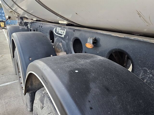 垃圾车 FLIEGL SKI