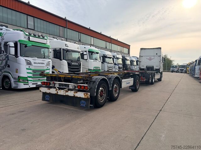 Caminhão com carroçaria intercambiável DAF XF 530 FAN  / LENK+LIFT / 1.HD / STAND * ALCOA
