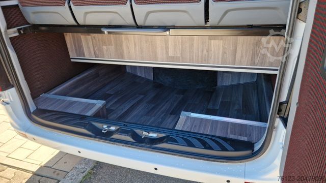 Minibus MERCEDES-BENZ 2 x 517 Lord Comfort XXL Lagerfahrzeug 23 SS