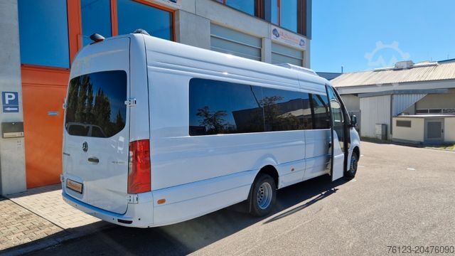 Minibus MERCEDES-BENZ 2 x 517 Lord Comfort XXL Lagerfahrzeug 23 SS
