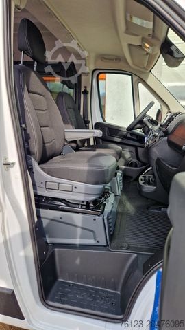 Minibus FIAT Fiat Ducato 9 Sitzer Systemboden Rolli Stock