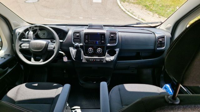 Minibus FIAT Fiat Ducato 9 Sitzer Systemboden Rolli Stock