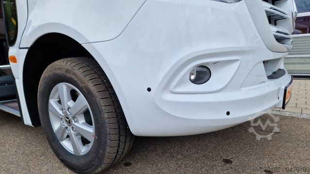 Minibus MERCEDES-BENZ Sprinter 415 ,19 SS Lagerfahrzeug in Stock