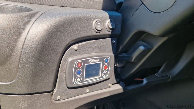 حافلة صغيرة IVECO Daily C35 M1 9 Sitzer sauberes Fahrzeug