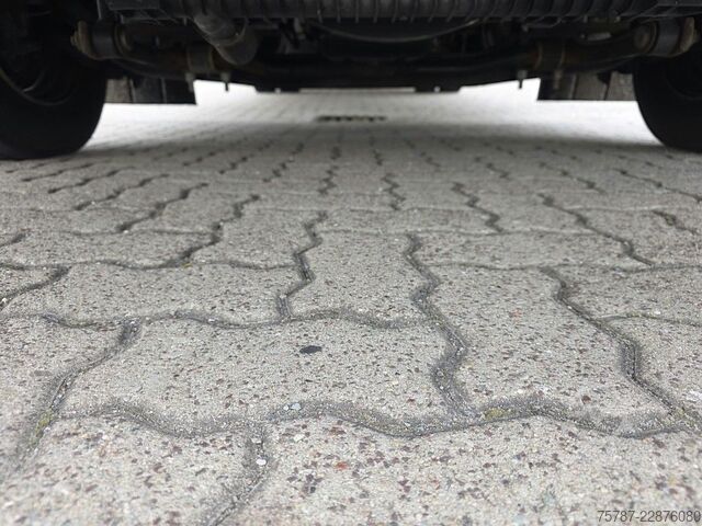 Furgoneta caja IVECO 75-210 Koffer + LBW, Klima, Kamera