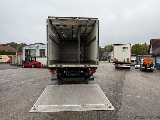 Jäähdytysrekka IVECO AD190S33/FP ¤6 Bi-Temperatur LBW Klima