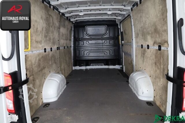 Panel van Volkswagen Crafter 2.0 TDI 30 KASTEN KAMERA,KLIMA,DAB,AHK