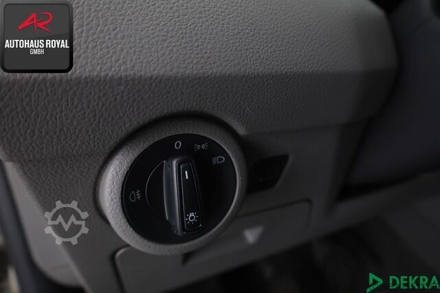 Minibus Volkswagen T6 Kombi T6.1 2.0 TDI 9 SITZE NAVIGATION,CARPLAY