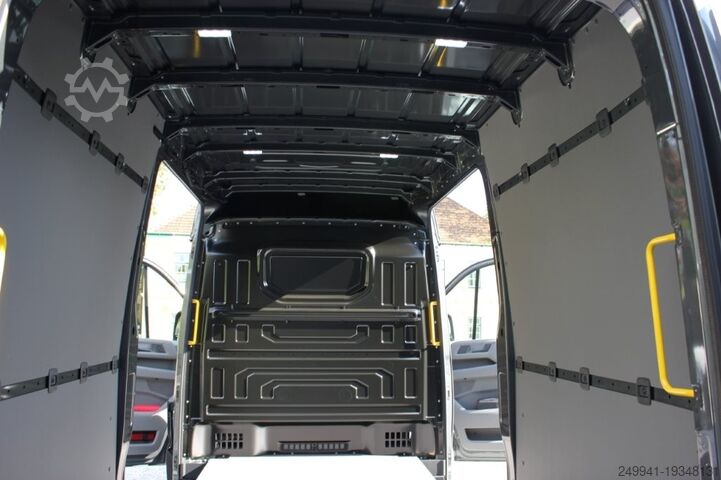 Wysoka furgonetka MAN TGE L3H3 Kastenwagen 4X4 3.180 Aut.