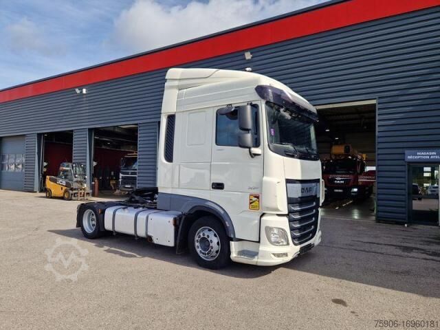 Стандартен влекач DAF XF 480 MEGA