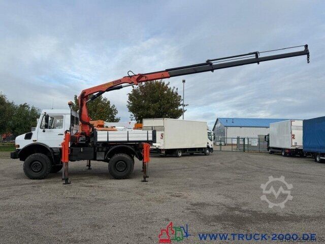 Tovornjak s ploščadjo Unimog U4000 4x4 Palfinger Kran PK10501 Hakenhöhe 11,5M