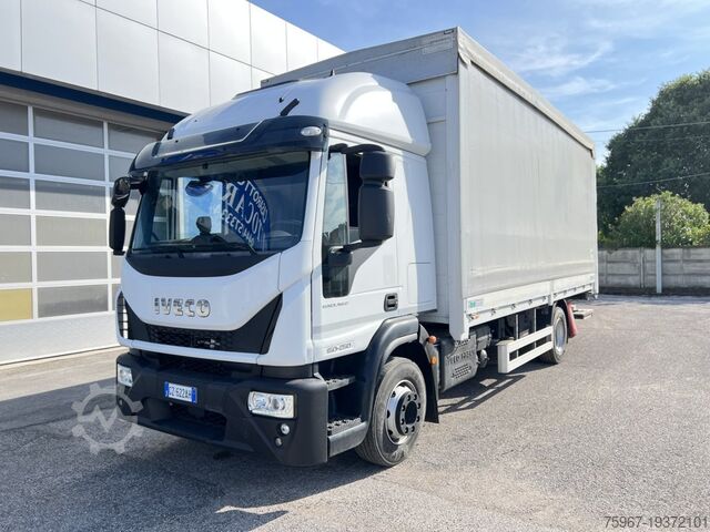 شاحنة مسطحة مع القماش المشمع Iveco Eurocargo 150-250