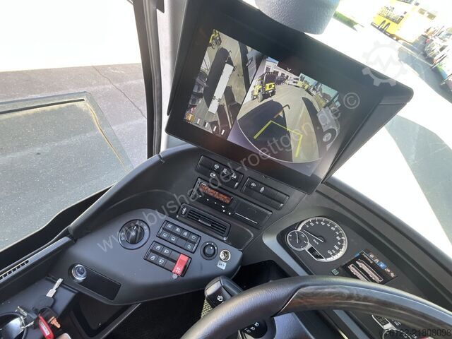Távolsági autóbusz Setra S 517 HD
