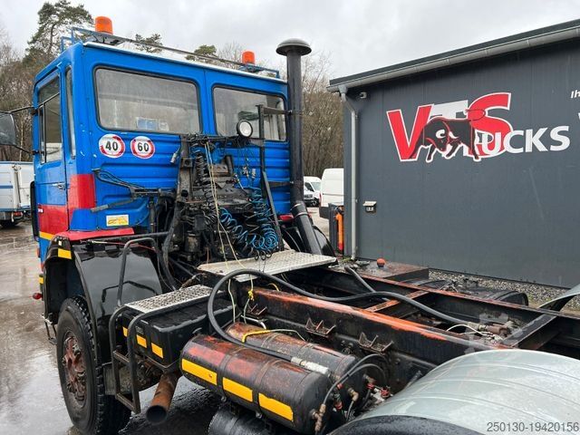 Þungur vörubíll MAN 33.361 DFT 6x4 Hydraulik Oldtimer