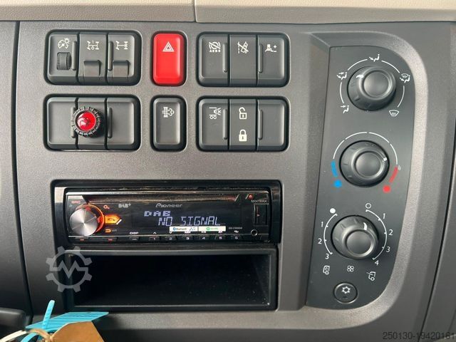 Háromirányú billenő teherautó DAF LF 180 MEILLER-Dreiseitenkipper