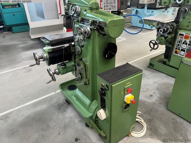 Universal Milling Machine DECKEL FP2