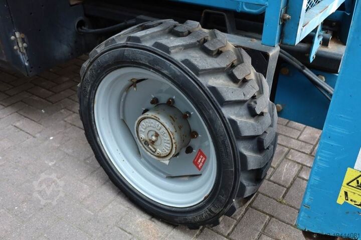 Elevador de tesoura Genie GS5390 Diesel, 4x4 Drive, 18.15m Working Height, 6