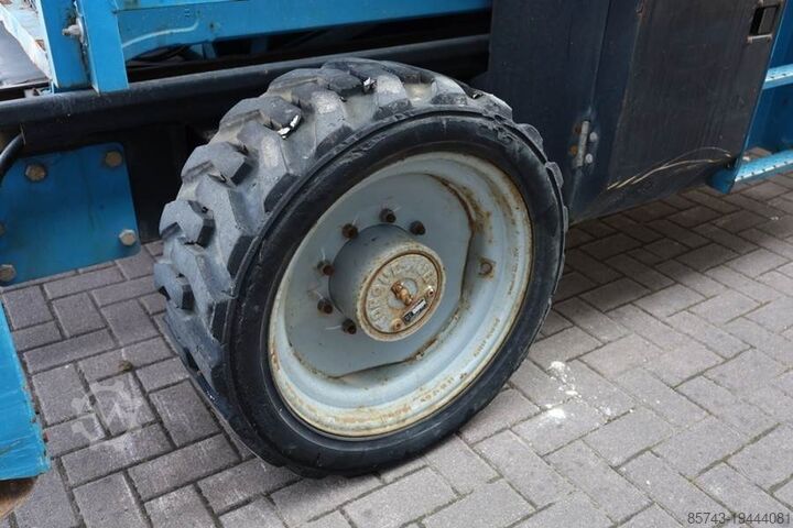 Elevador de tesoura Genie GS5390 Diesel, 4x4 Drive, 18.15m Working Height, 6