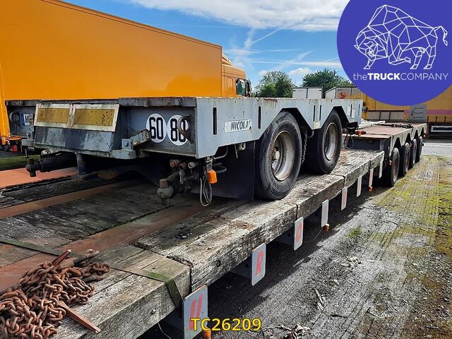 Carregador baixo Nicolas 