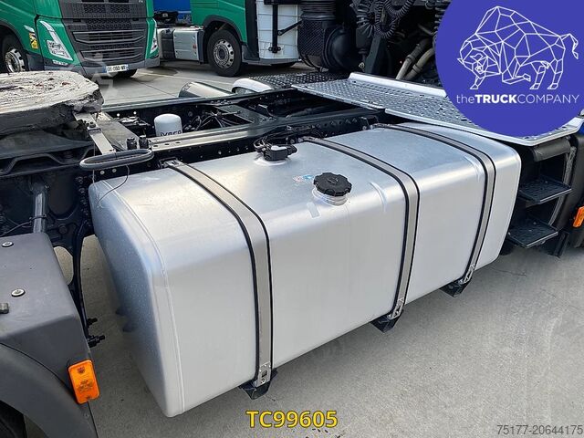 معيار SZM Iveco S-WAY 480